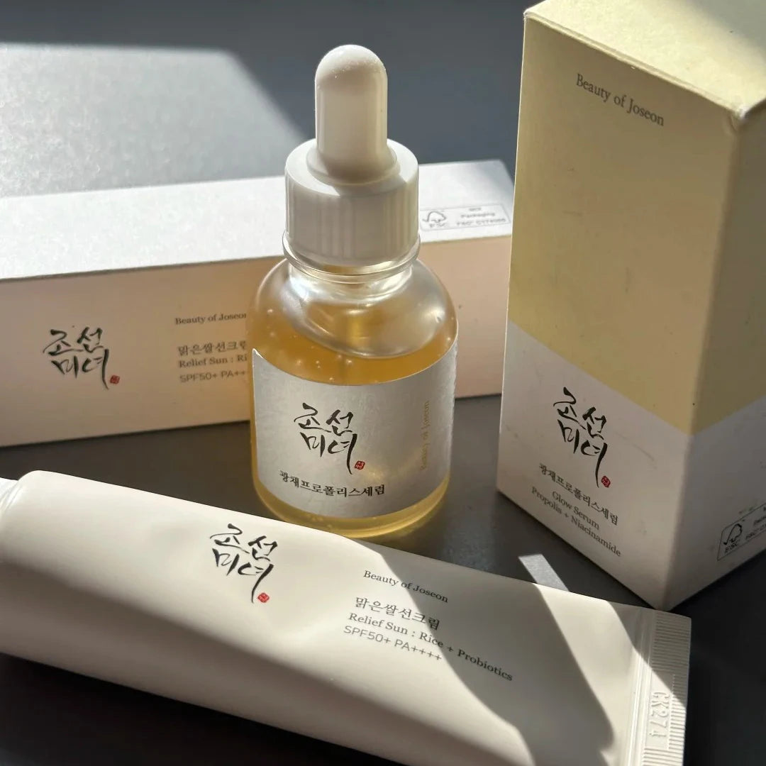 Korean Refreshing Skincare Set – Toner, Cream, Serum & Sunscreen