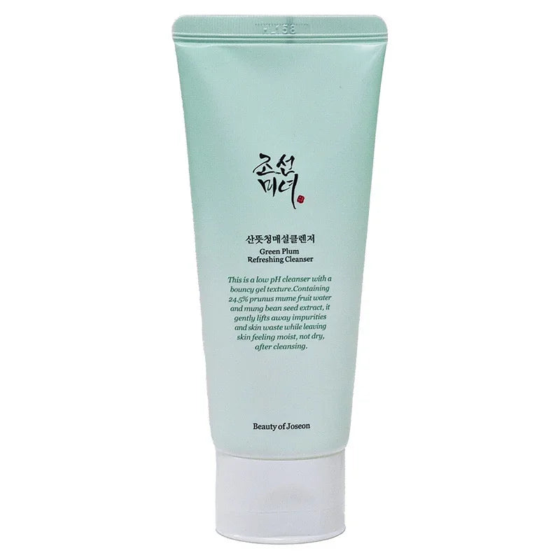 Korean Refreshing Skincare Set – Toner, Cream, Serum & Sunscreen